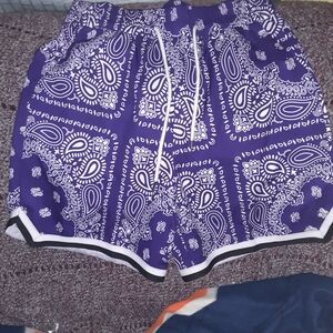Purple Men  Paisley Athletic Shorts ROMWE